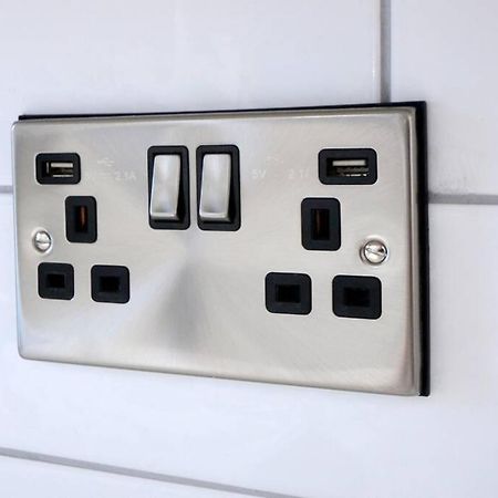 הוילה Renovated House Near Darlington Train Station. מראה חיצוני תמונה