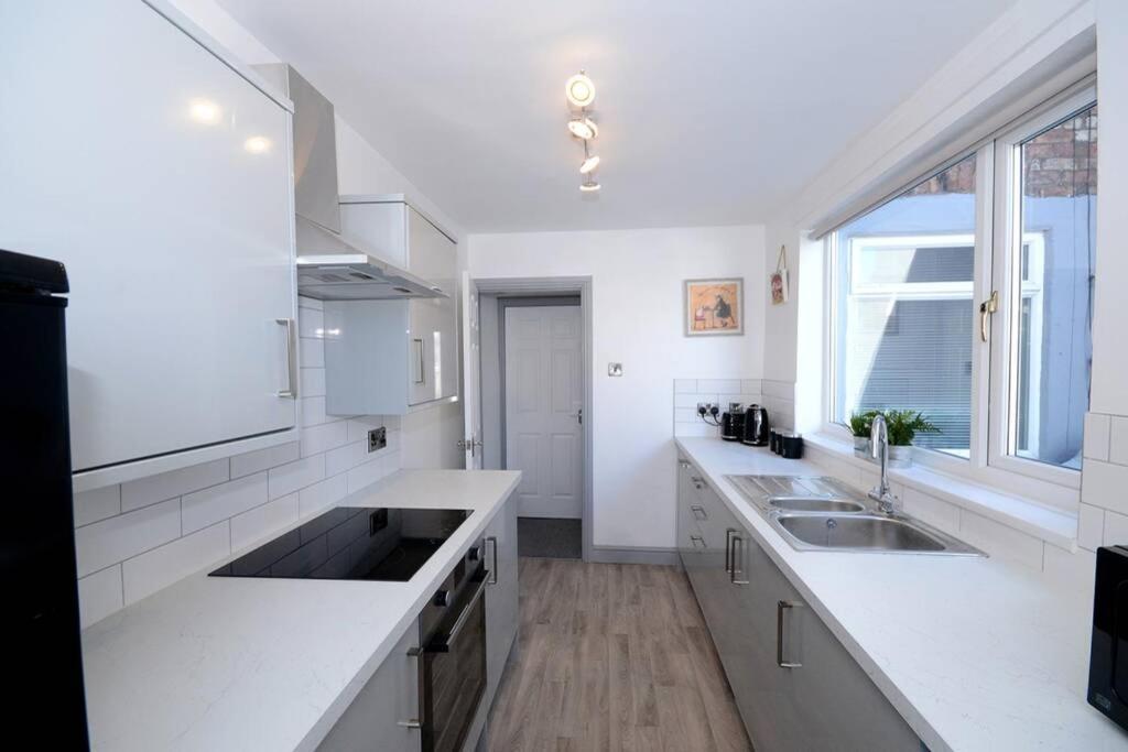 הוילה Renovated House Near Darlington Train Station. מראה חיצוני תמונה